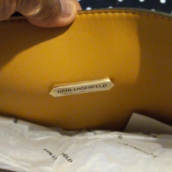 AUTHENTIC KARL LAGERFELD PURSE - Picture 5 of 10